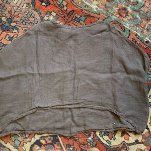 Elizabeth suzann linn top lightweight linen